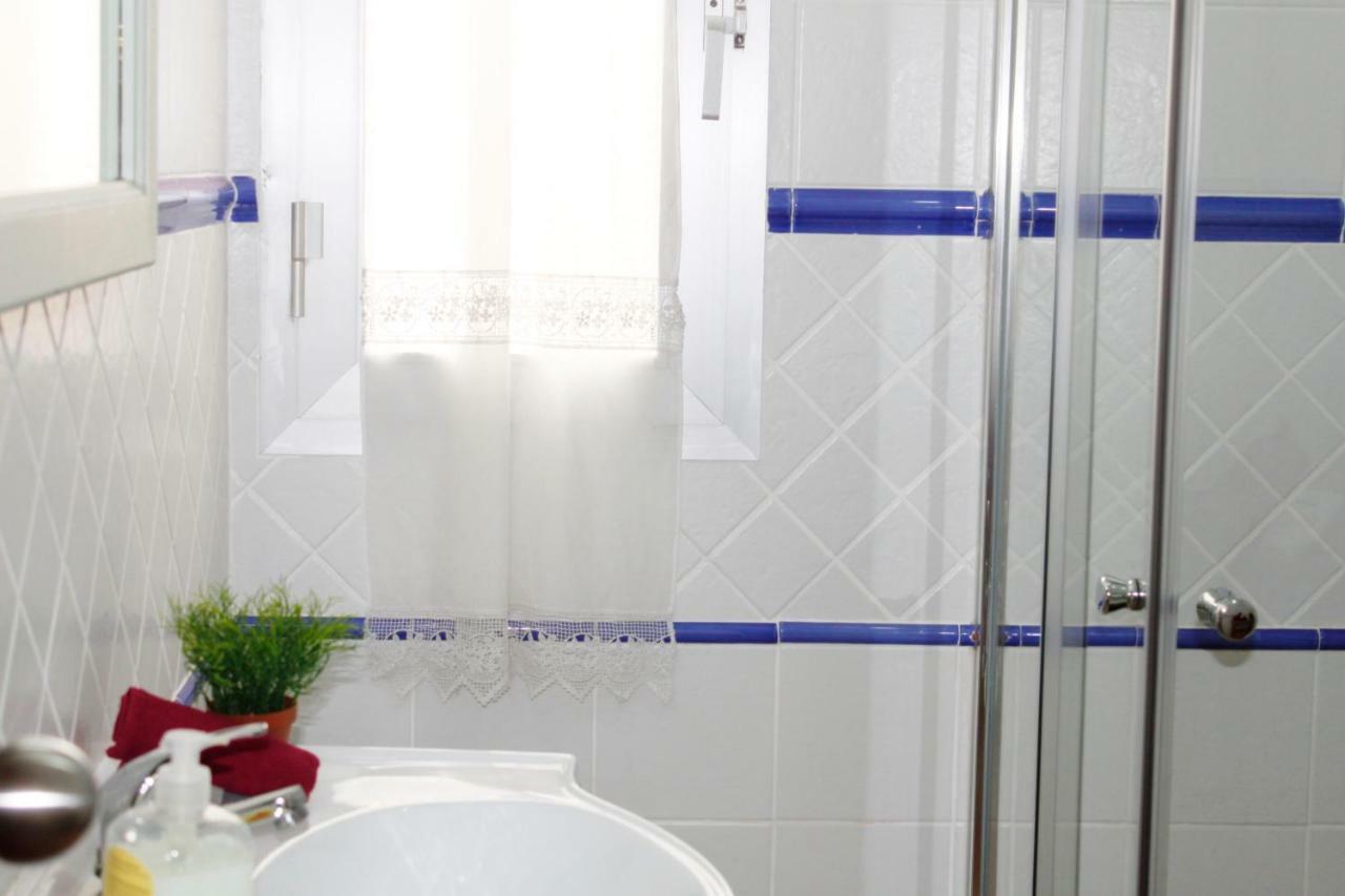 Azahar Apartamentos Triana V Sevilla Eksteriør bilde