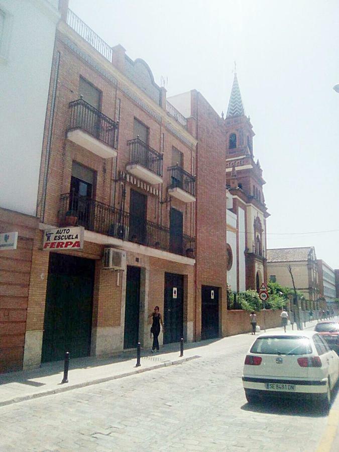 Azahar Apartamentos Triana V Sevilla Eksteriør bilde